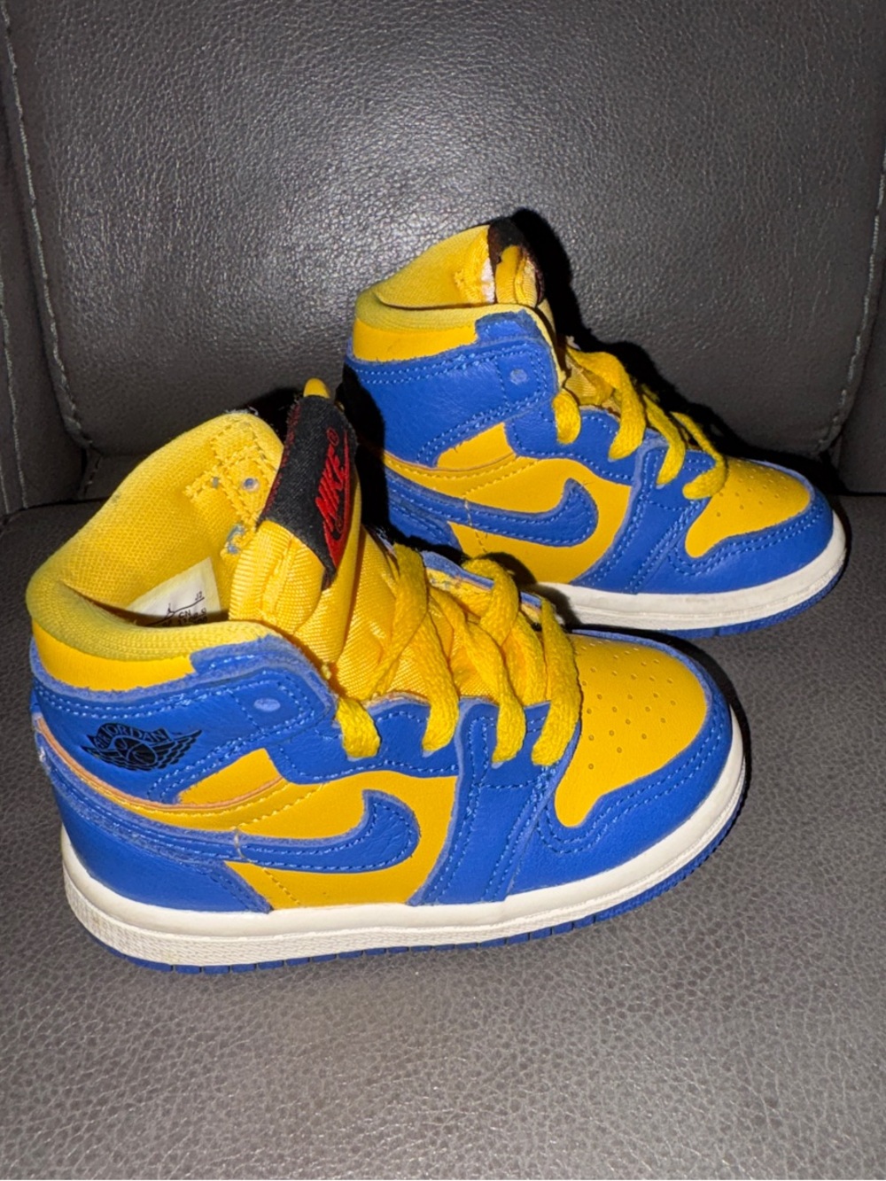 Nike Kids High-Top Sneakers in Blue and Yellow